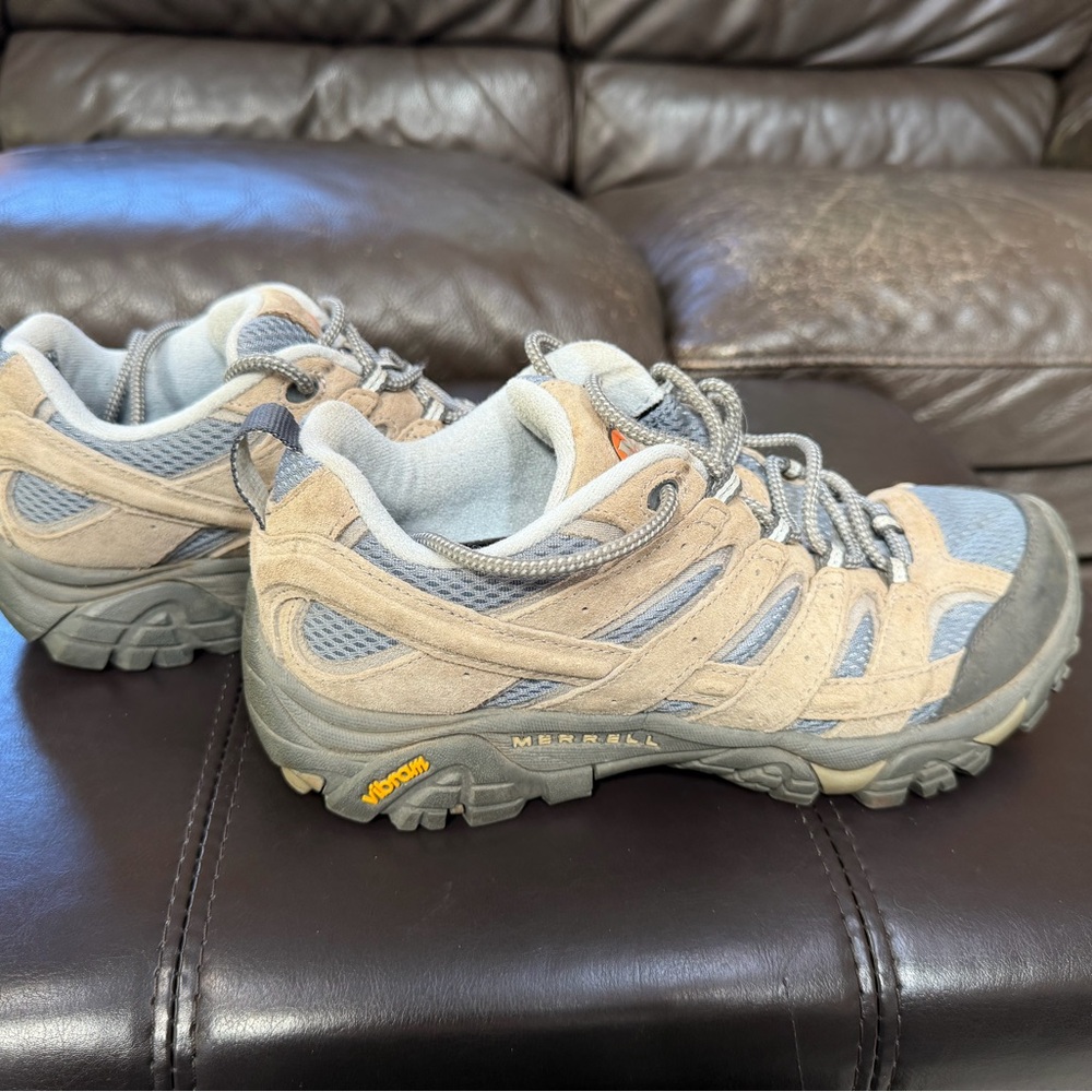 Merrell Women's MOAB 2 Waterproof